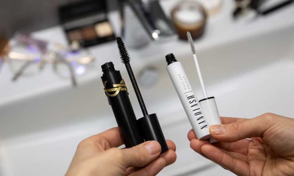 βάση μάσκαρα Nanolash